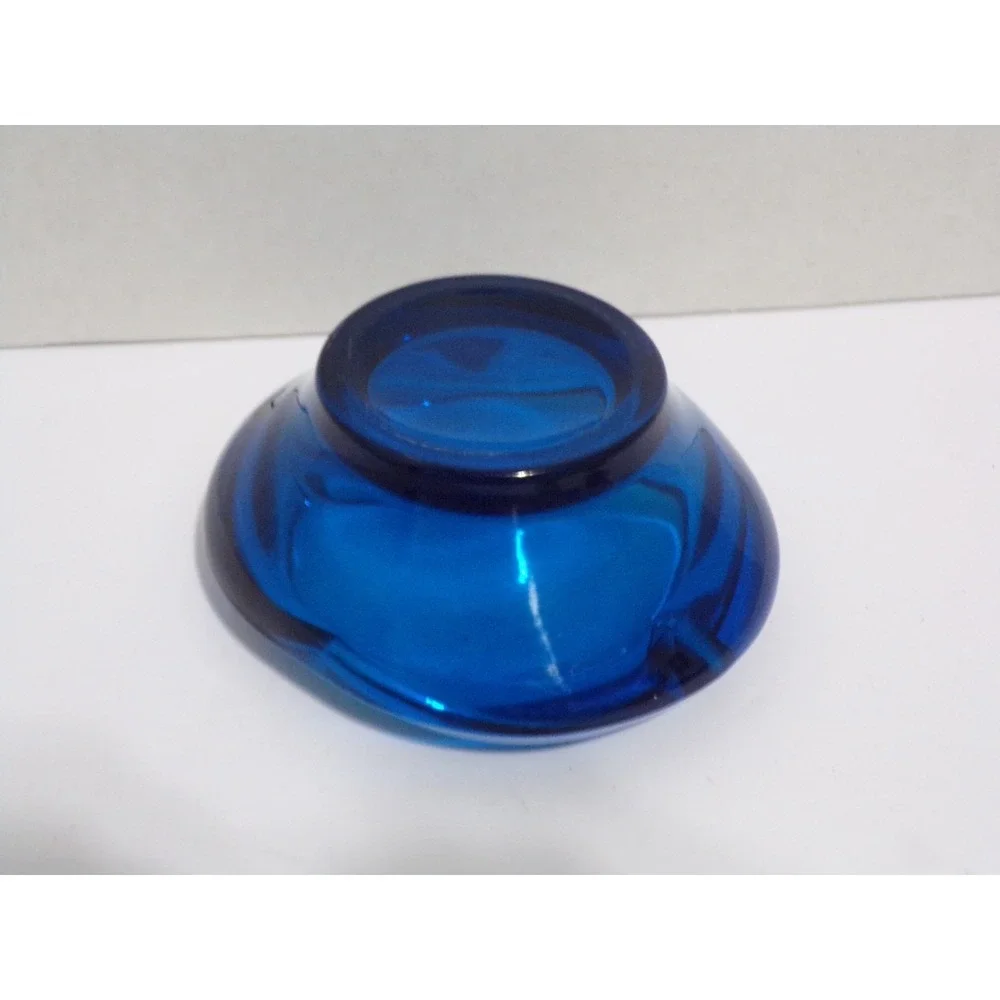 Viking Art Glass Tulip Shaped Bluenique Color Round Heavy Ashtray 1960 Vintage